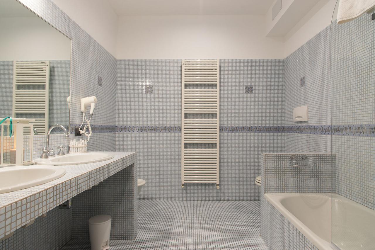 B&B Centrobergamo Luaran gambar